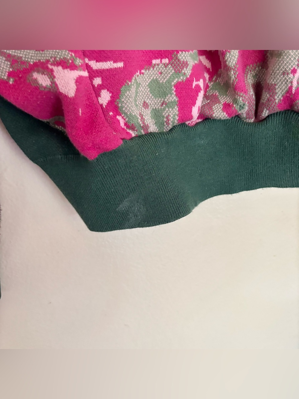 Louis Vuitton Green & Pink Splash Marbled Print Logo Oversized Hoodie - Picture 5 of 12